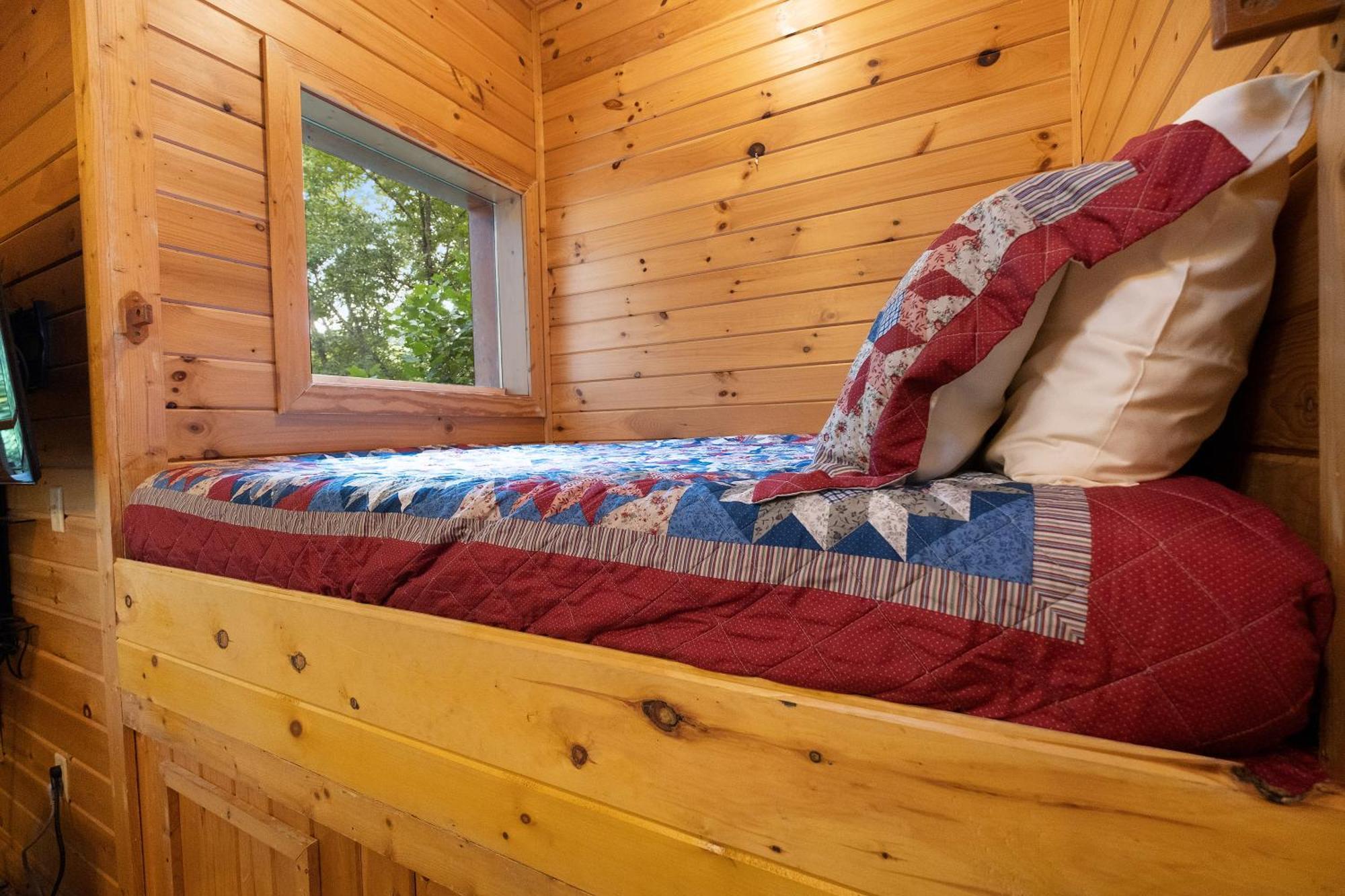 Private Smoky Mountain Luxury Log Home With 2 Fireplaces, Hot Tub & Community Pool Sevierville Esterno foto