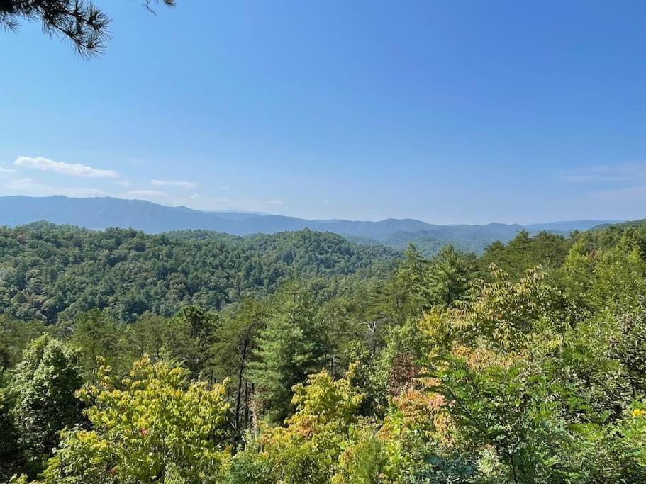 Private Smoky Mountain Luxury Log Home With 2 Fireplaces, Hot Tub & Community Pool Sevierville Esterno foto